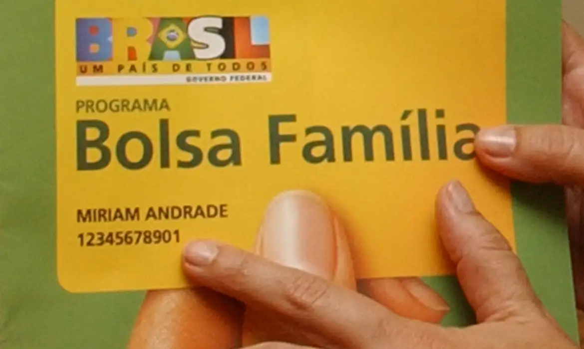 bolsafamilia-rose