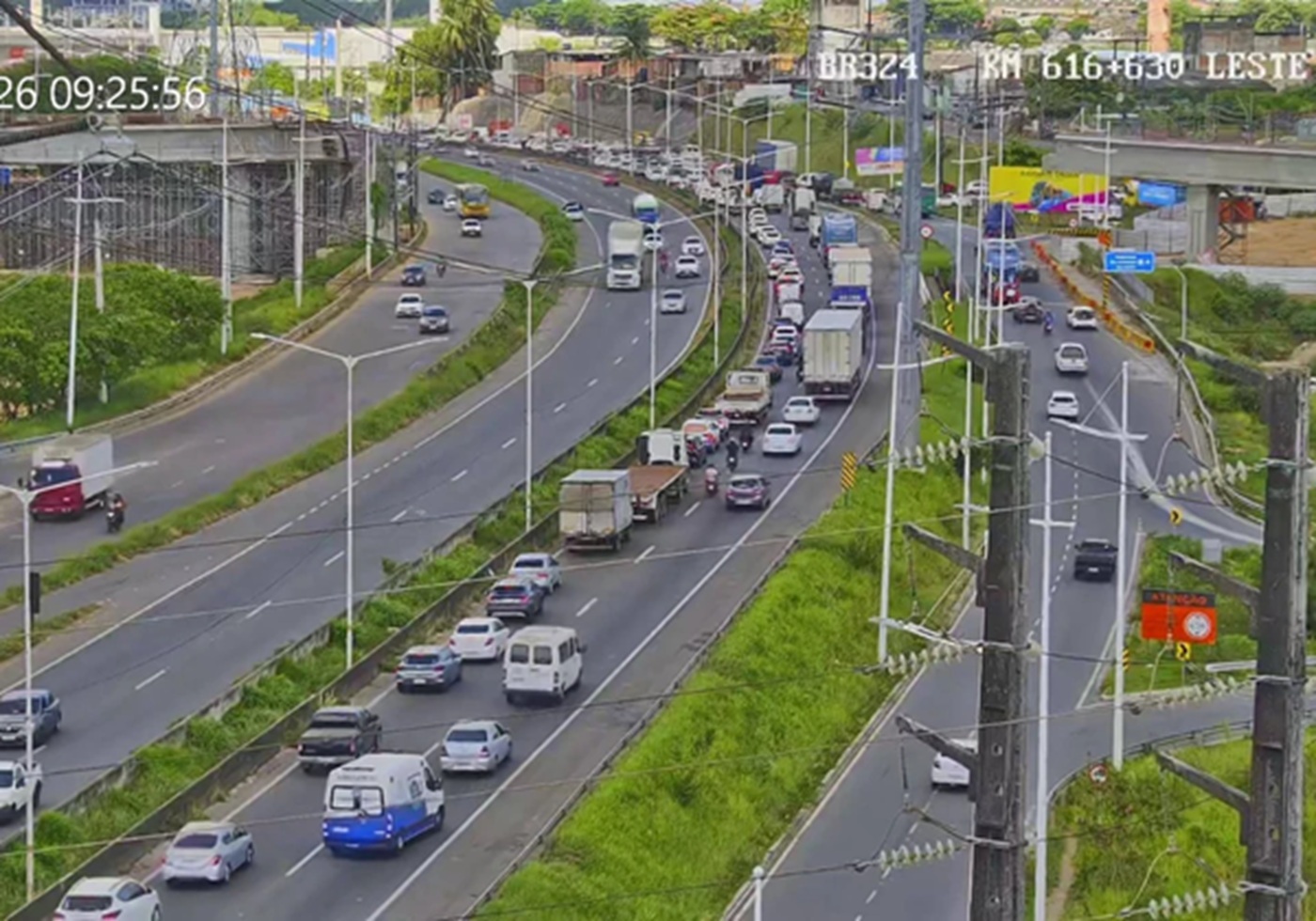 congestionamento-na-br-324